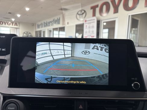 New 2026 Toyota Prius Plug-In Hybrid image 18