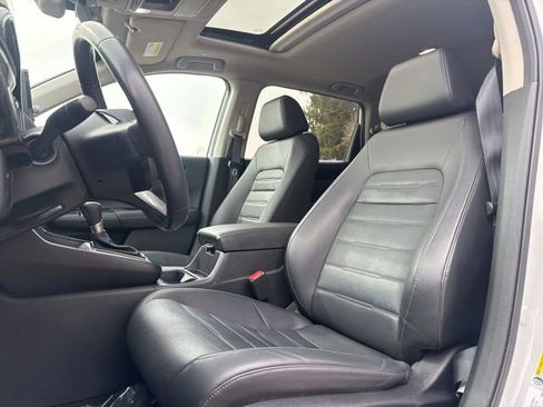 Used 2023 Honda CR-V EX-L image 9