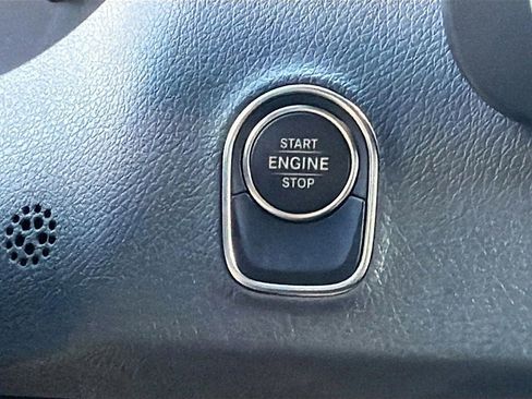 Used 2023 Mercedes-Benz Sprinter 3500 image 29