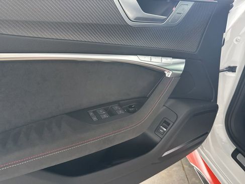 Used 2025 Audi RS 6 performance image 26