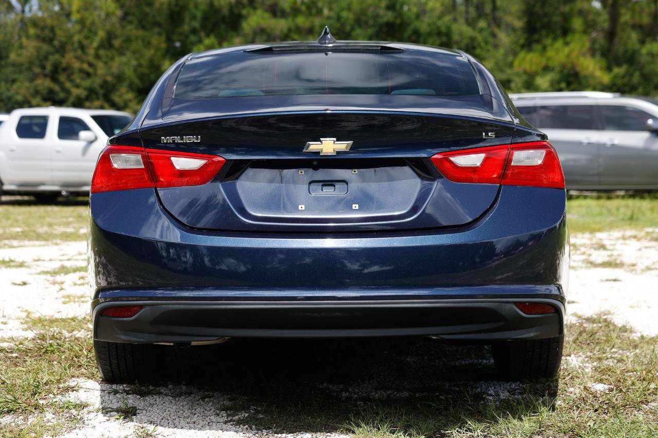 Used 2016 Chevrolet Malibu LS FWD image 7