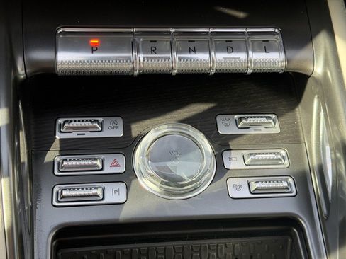 New 2026 Lincoln Nautilus Reserve image 33