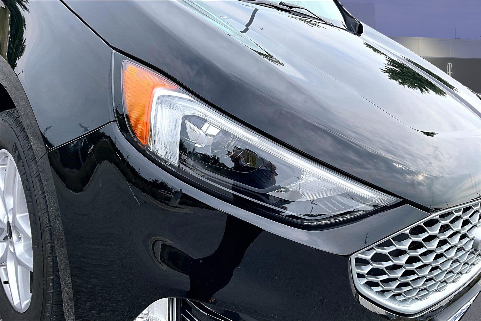 Used 2023 Ford Edge SEL w/ Convenience Package AWD/4WD image 32