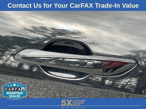 Used 2024 Hyundai Elantra SEL image 31