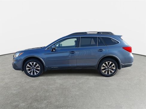 Used 2016 Subaru Outback 3.6R Limited image 8
