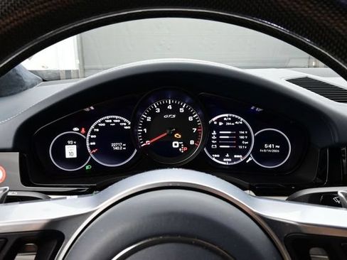 Used 2022 Porsche Cayenne GTS AWD/4WD image 9