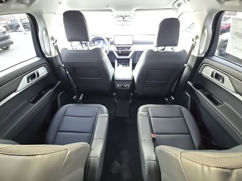 New 2026 Ford Explorer Active w/ Active Comfort Package RWD image 22