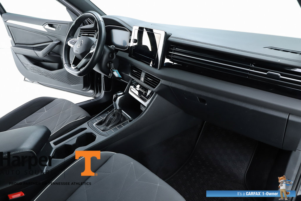 Used 2025 Volkswagen Jetta Sport FWD image 68