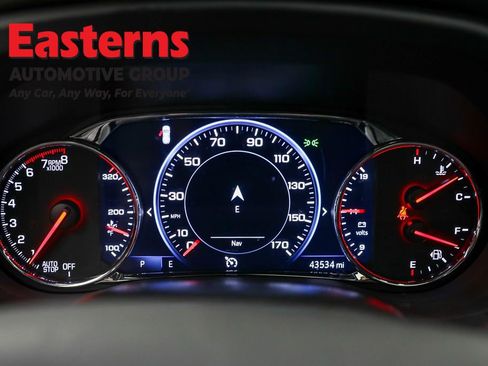 Used 2022 GMC Acadia SLT w/ Technology Package image 18