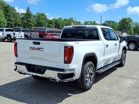 New 2026 GMC Sierra 1500 SLT w/ SLT Premium Plus Package AWD/4WD image 3