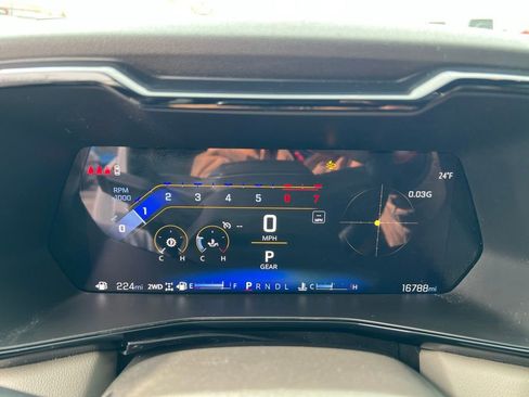 Used 2024 Chevrolet Colorado ZR2 w/ ZR2 Convenience Package III image 46