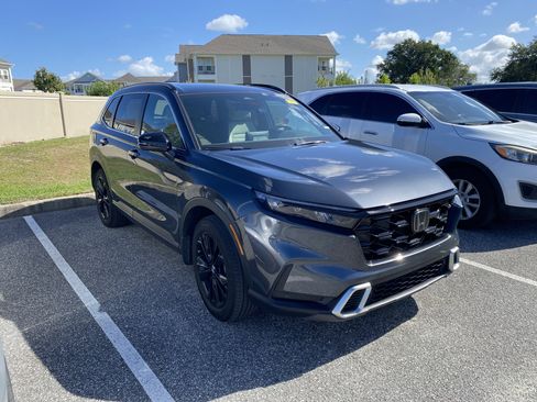 Used 2023 Honda CR-V Sport Touring image 5