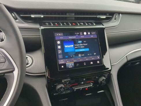 Certified 2023 Jeep Grand Cherokee Altitude image 27