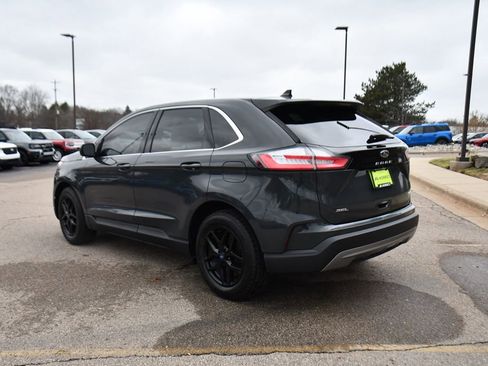 Used 2021 Ford Edge SEL w/ Convenience Package image 4