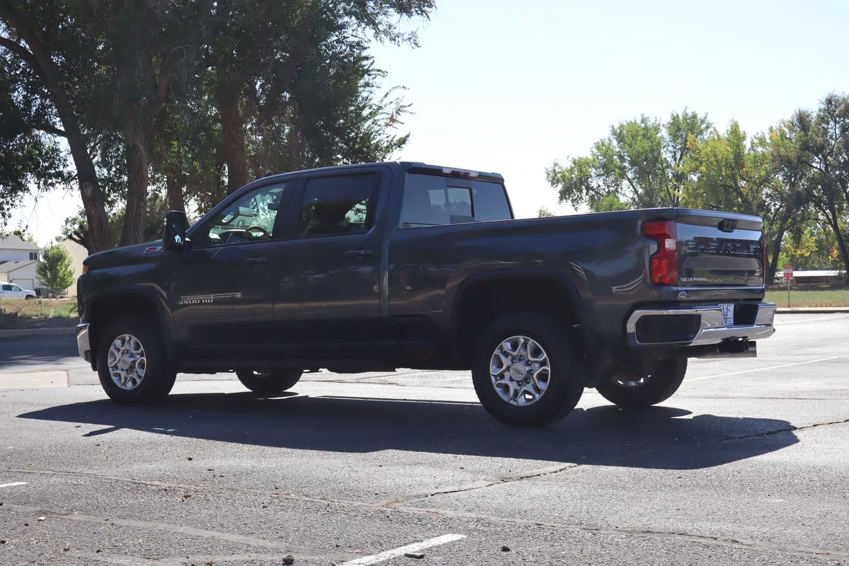 Used 2020 Chevrolet Silverado 3500 LT w/ All Star Edition AWD/4WD image 7