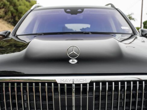 Used 2023 Mercedes-Benz Maybach GLS 600 4MATIC image 73