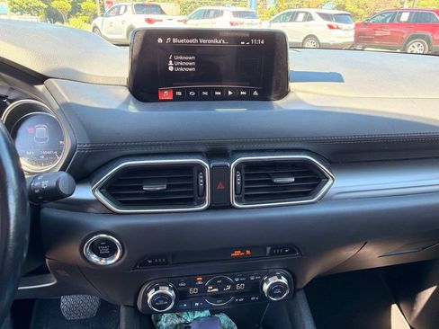 Used 2018 MAZDA CX-5 Touring w/ Preferred Equipment Package AWD/4WD image 13