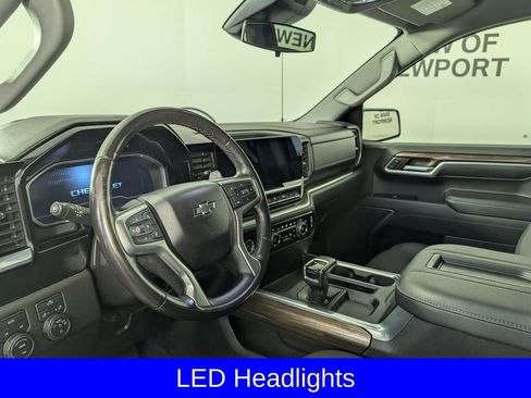 Used 2022 Chevrolet Silverado 1500 RST w/ LPO, Dark Essentials Package AWD/4WD image 14