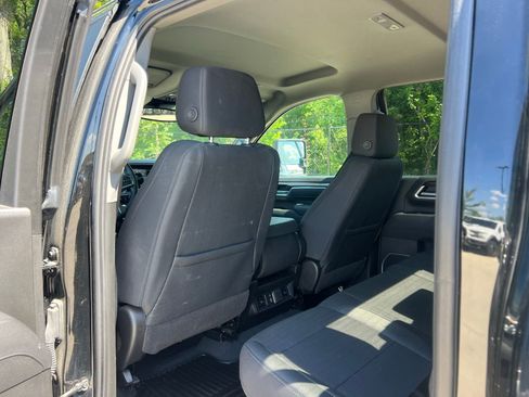 Used 2025 Chevrolet Silverado 3500 LT w/ Safety Package AWD/4WD image 17