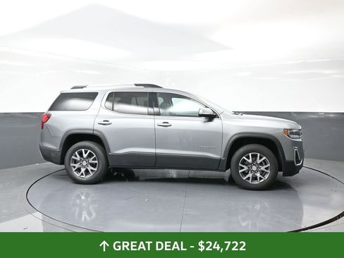 Used 2023 GMC Acadia SLT image 4