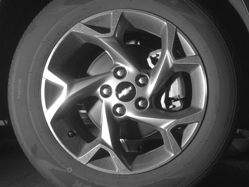 Used 2025 Chevrolet Trax LT image 13