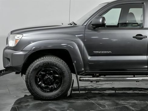 Used 2014 Toyota Tacoma 4x4 Double Cab w/ SR5 Package image 6