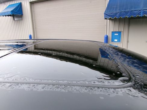 Used 2024 Chevrolet Colorado Z71 w/ Z71 Convenience Package 2 image 8