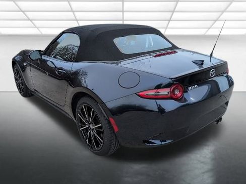 New 2025 MAZDA MX-5 Miata Grand Touring image 2
