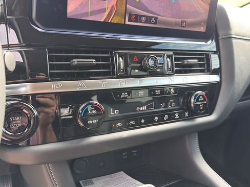 New 2026 Nissan Pathfinder SL FWD image 26