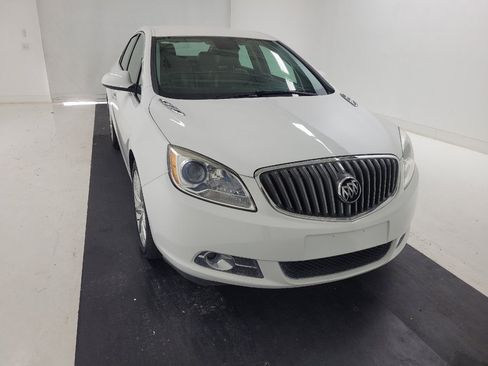 Used 2014 Buick Verano FWD image 14