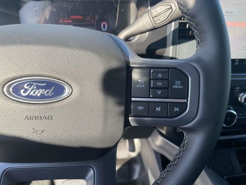 New 2026 Ford F250 Lariat w/ Black Appearance Package image 16