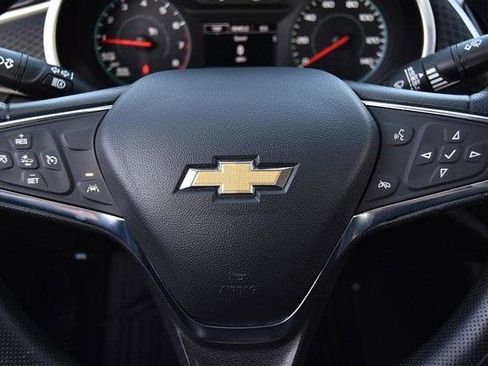 Used 2024 Chevrolet Malibu LT image 17