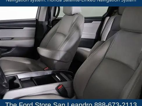 Used 2021 Honda Odyssey Touring image 17