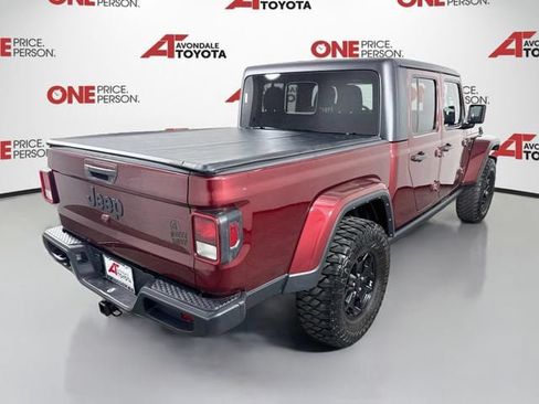 Used 2021 Jeep Gladiator Sport AWD/4WD image 7