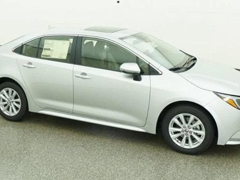 New 2026 Toyota Corolla Hybrid Sedan FWD image 11