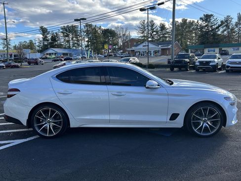 Used 2022 Genesis G70 2.0T w/ Prestige Package image 8