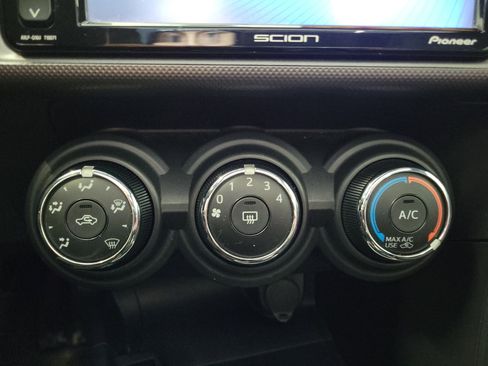 Used 2016 Scion tC 10 Series image 28