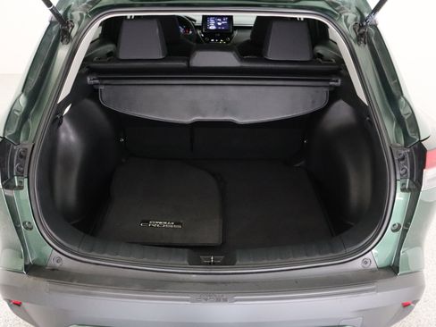 Certified 2026 Toyota Corolla Cross LE FWD image 30