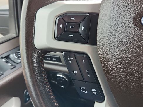 Used 2019 Ford F250 King Ranch w/ King Ranch Ultimate Package AWD/4WD image 24