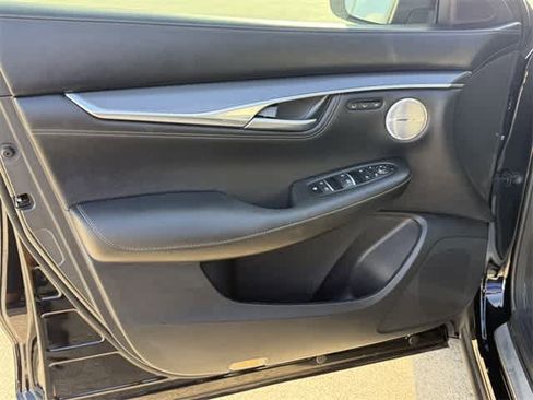 Used 2023 INFINITI QX55 Essential image 8