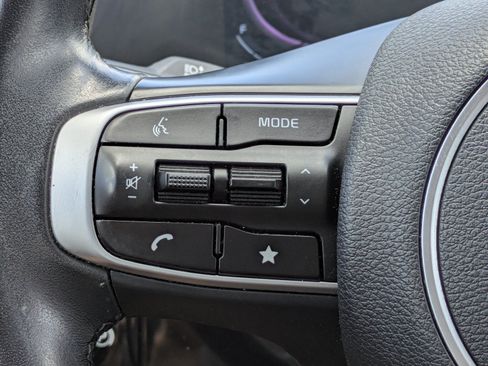 Certified 2023 Kia Sportage EX FWD image 19