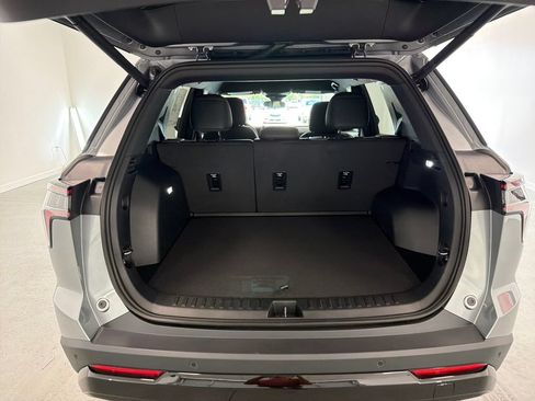 New 2027 Chevrolet Equinox RS FWD image 8
