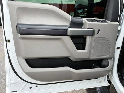 Used 2017 Ford F350 XLT AWD/4WD image 11