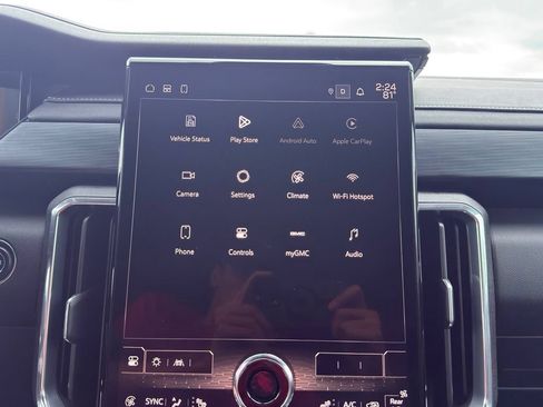 Used 2024 GMC Acadia Elevation AWD/4WD image 27