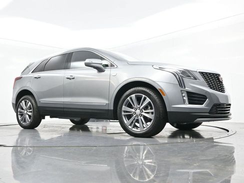 Used 2025 Cadillac XT5 Premium Luxury w/ LPO, Floor Liner Package image 45