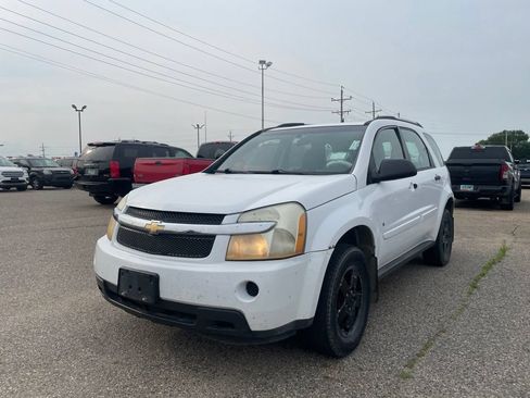 Used 2007 Chevrolet Equinox LS AWD/4WD image 4