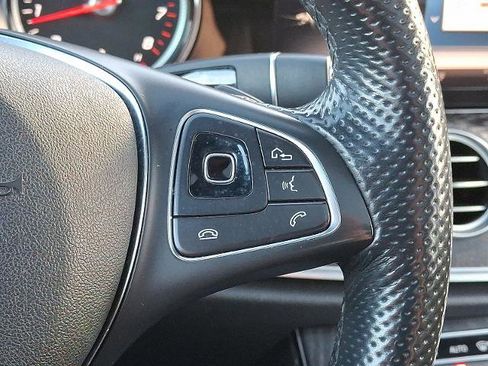 Used 2018 Mercedes-Benz E 300 E 300 image 23