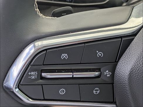 Used 2025 Chevrolet Traverse High Country w/ LPO, Floor Liner Package FWD image 19
