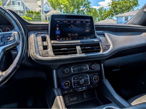 Used 2021 Chevrolet Tahoe LT w/ LT Signature Plus Package AWD/4WD image 24