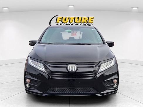Used 2019 Honda Odyssey Elite image 2
